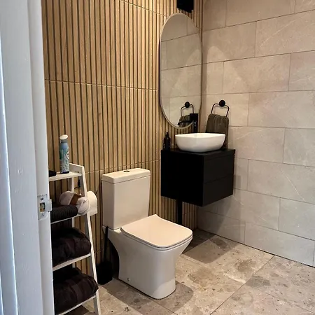 Appartamento Coach House, In A Stunning Location By The Castle