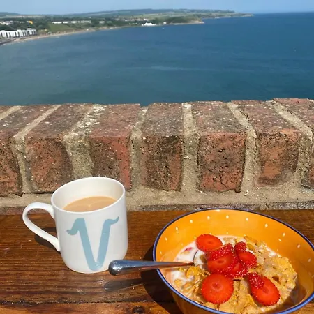 Apartment Coach House, In A Stunning Location By The Castle Scarborough