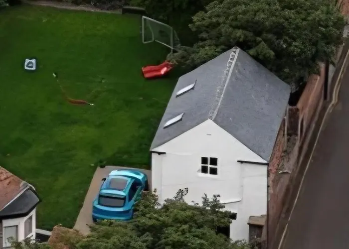 Coach House, In A Stunning Location By The Castle Appartamento Scarborough